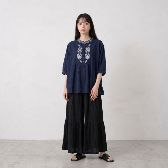 刺繍ブラウス