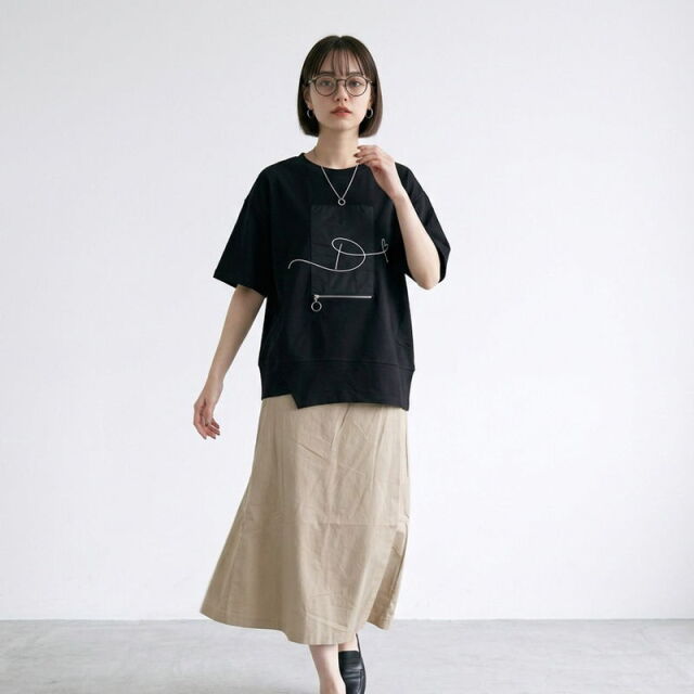刺繍貼付プルオーバー