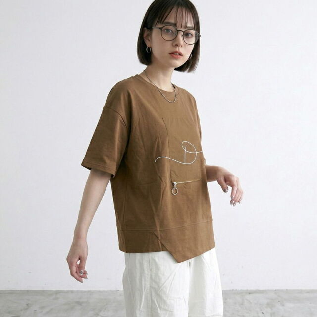 刺繍貼付プルオーバー