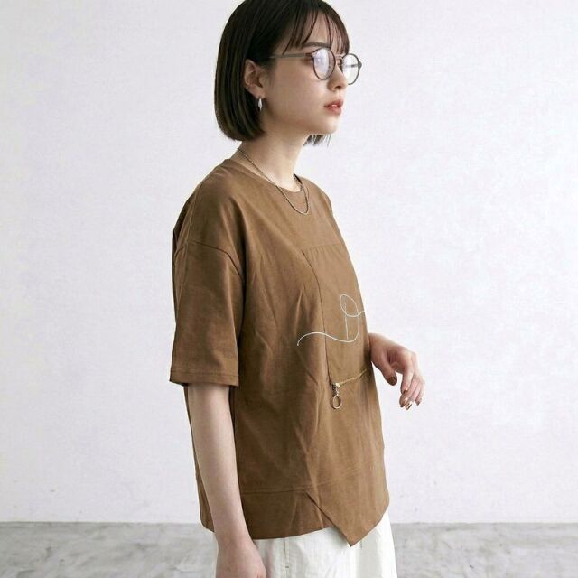 刺繍貼付プルオーバー