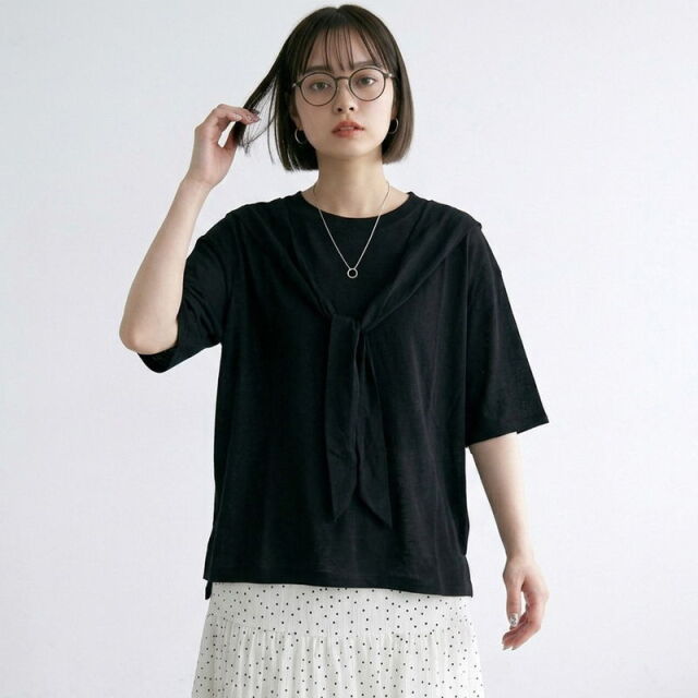 肩巻きデザインTシャツ