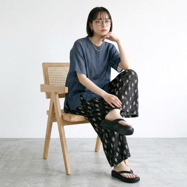 柄ワイドパンツ