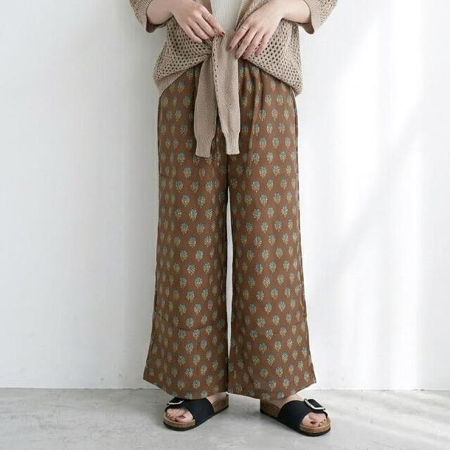 柄ワイドパンツ