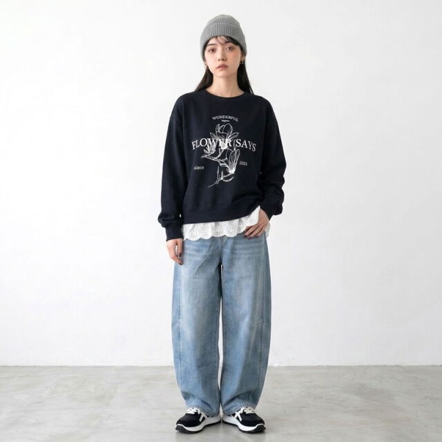 裾レースプリントプルオーバー
