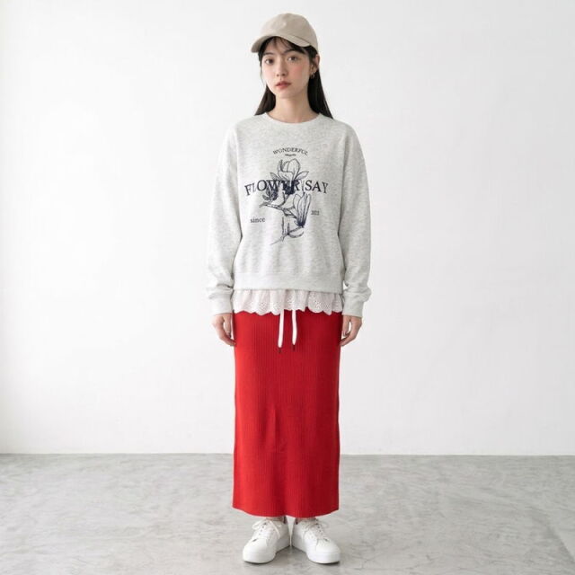 裾レースプリントプルオーバー