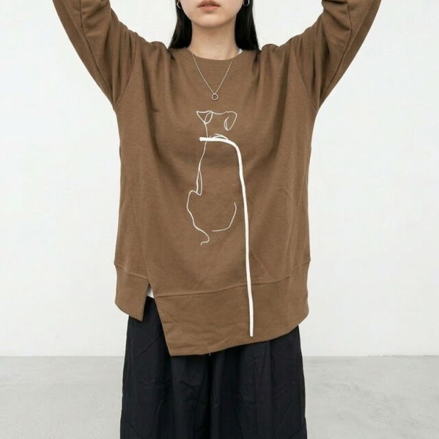 線ドッグ刺繍プルオーバー