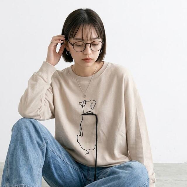 線ドッグ刺繍プルオーバー