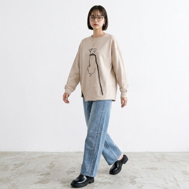 線ドッグ刺繍プルオーバー