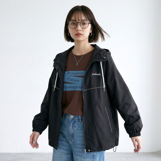 ステッチマウンテンパーカー