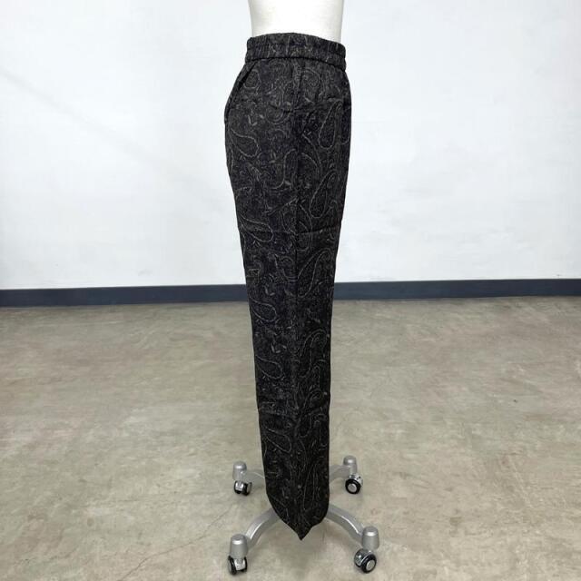 柄フレアーパンツ