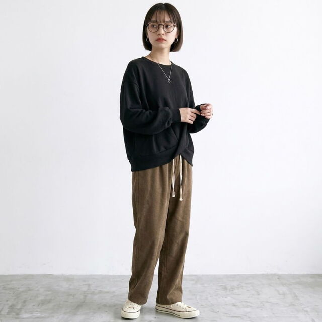 裾タックプルオーバー
