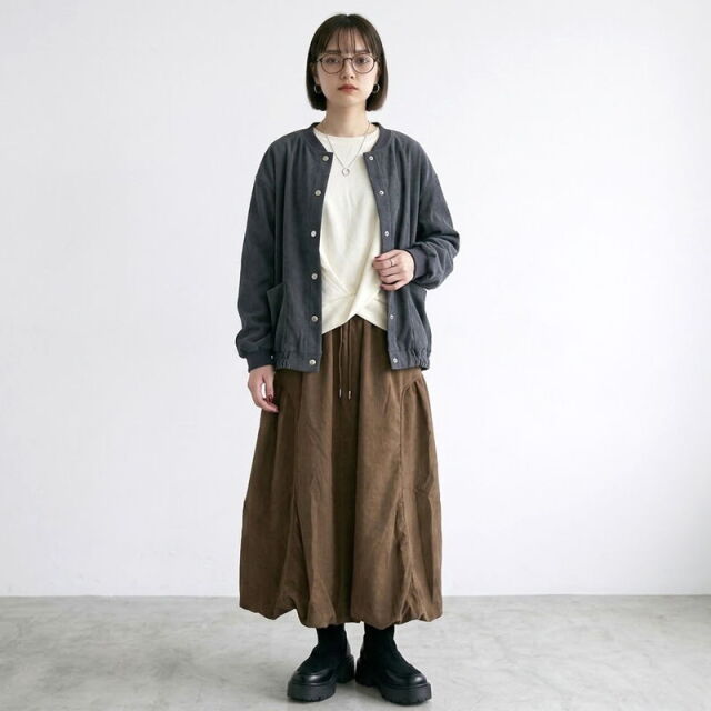 裾タックプルオーバー