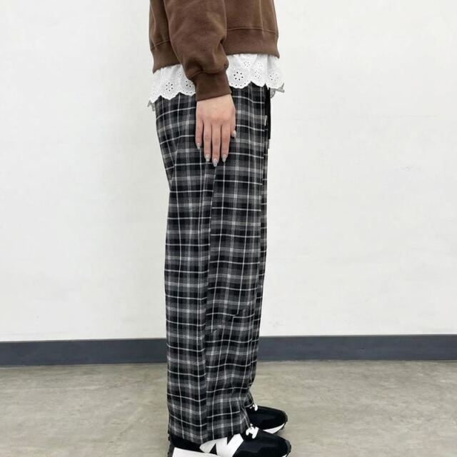 チェックカーブパンツ