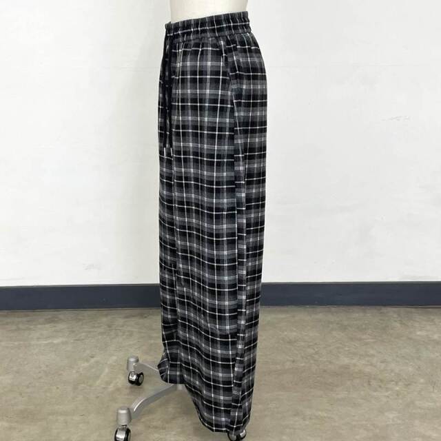 チェックカーブパンツ