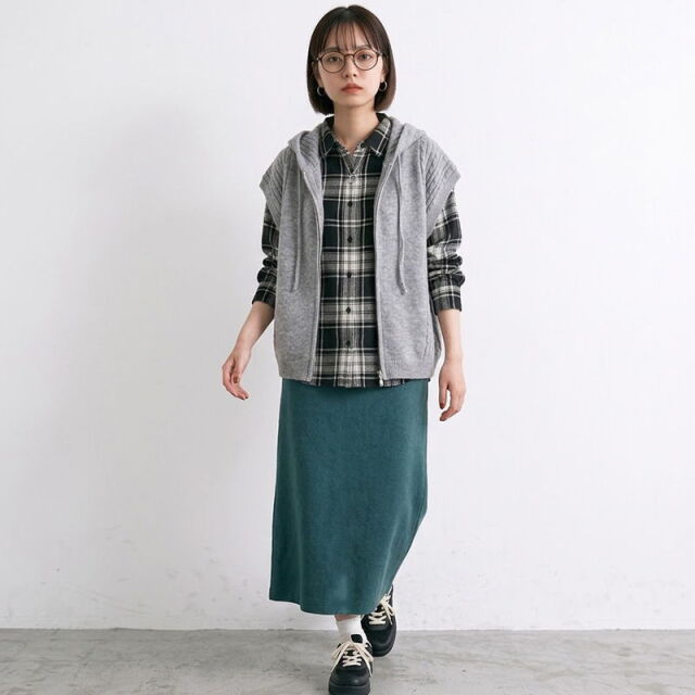 ケーブル切替ZIPフードベスト