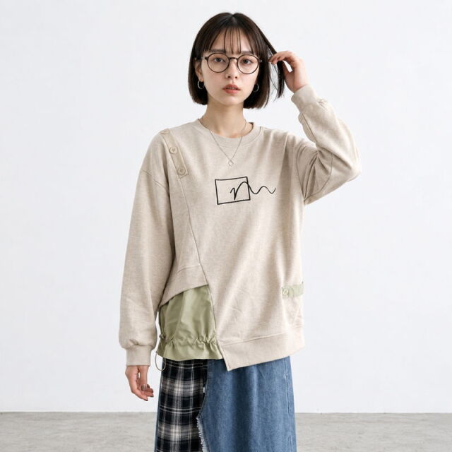 ロゴ刺繍切替プルオーバー