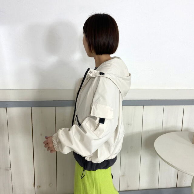 マウンテンパーカー