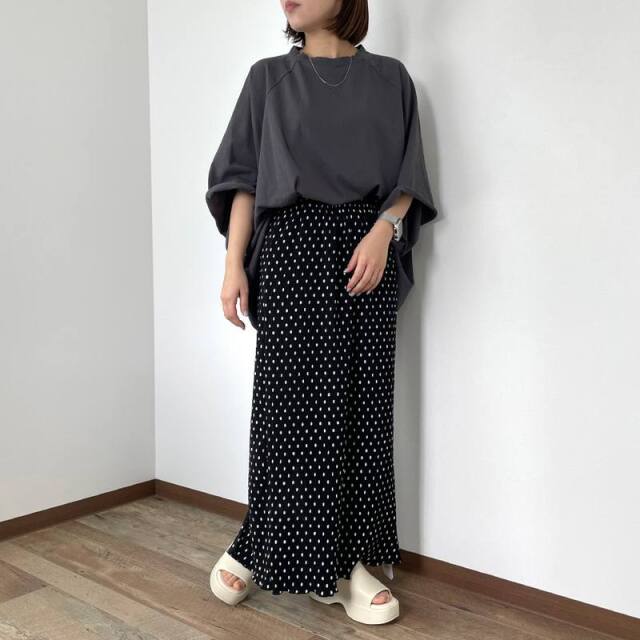 柄プリーツIラインスカート