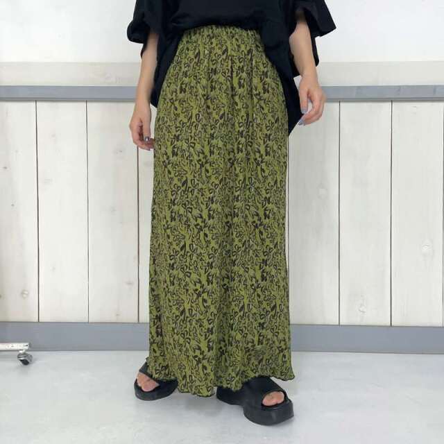 柄プリーツIラインスカート
