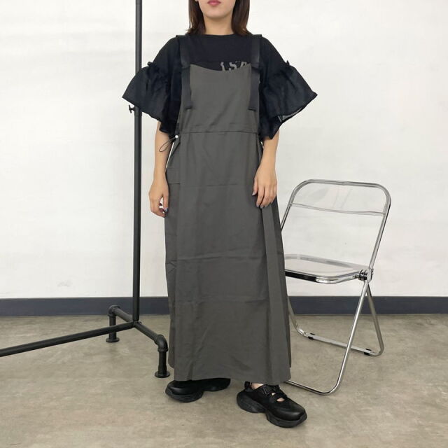 ベルトジャンパースカート