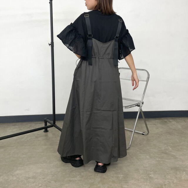 ベルトジャンパースカート