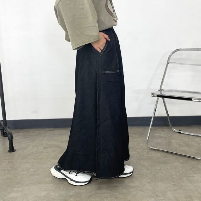ステッチデニムスカート