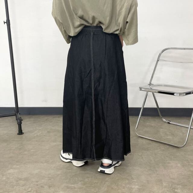 ステッチデニムスカート