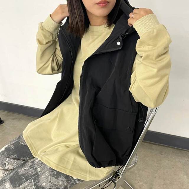 フードドロストベスト