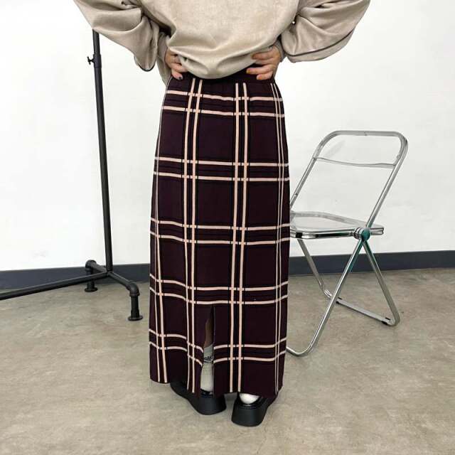 チェックIラインスカート