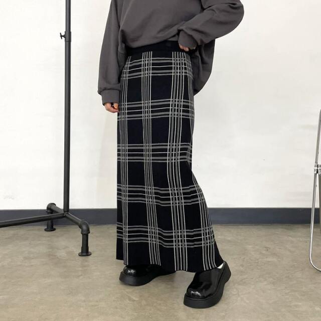 チェックIラインスカート