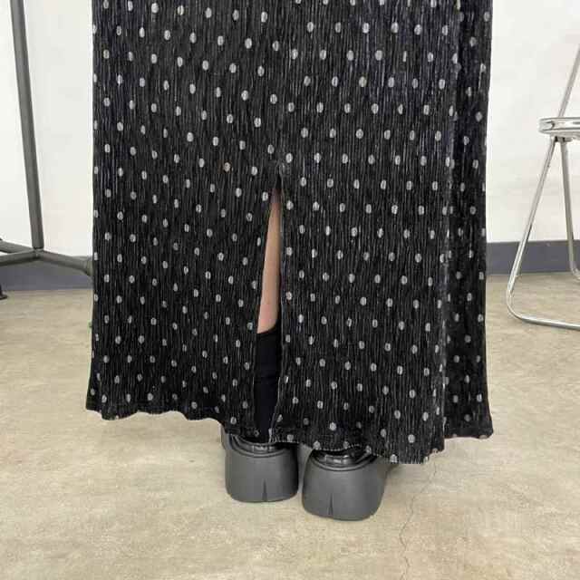 ベロアドットIラインスカート