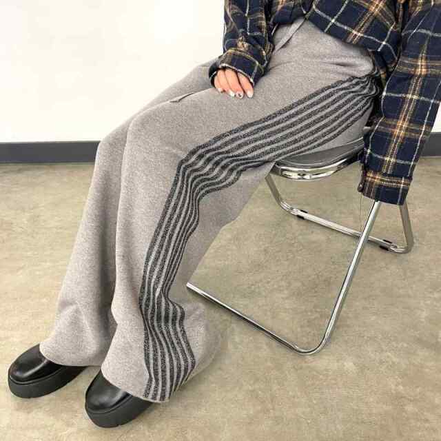 ラインニットワイドパンツ