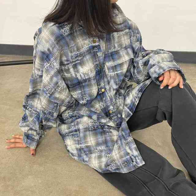 ランダムロゴチェックシャツ