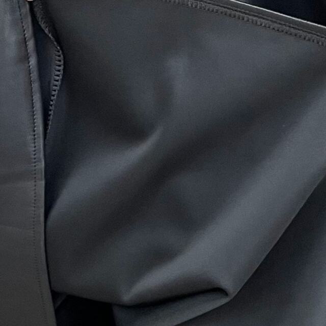 合成皮革フレアスカート