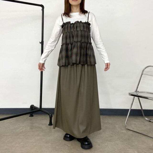 合成皮革フレアスカート