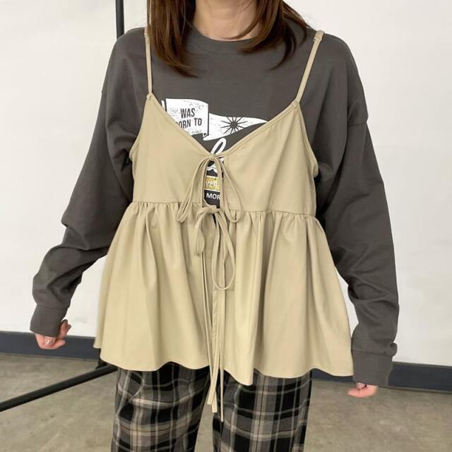 合成皮革キャミソール