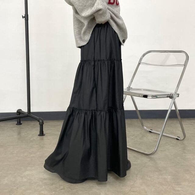 合成皮革ティアードスカート