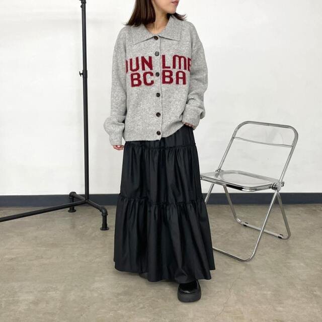 合成皮革ティアードスカート