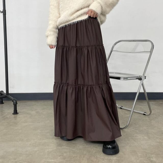 合成皮革ティアードスカート