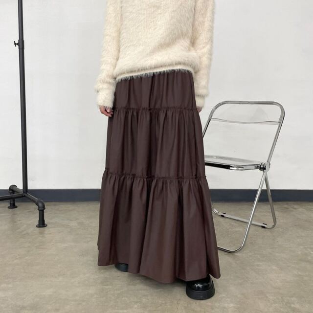 合成皮革ティアードスカート