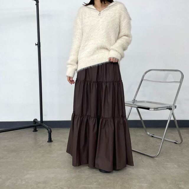 合成皮革ティアードスカート