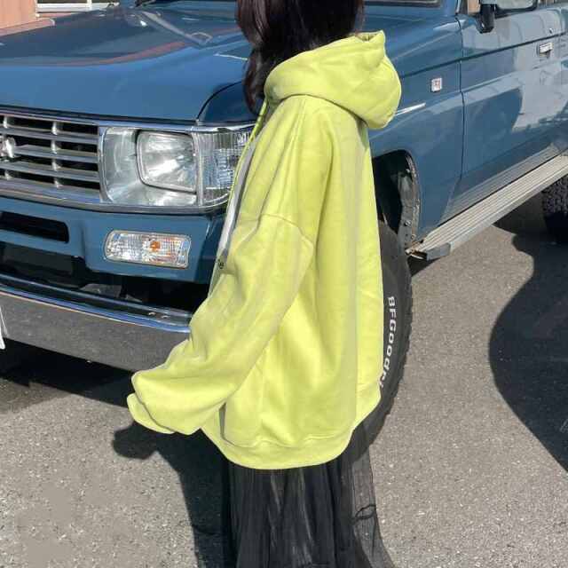 ネコサングラスパーカー