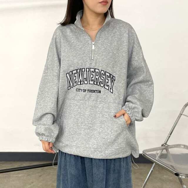 刺繍ロゴスタンドハーフジッププルオーバー