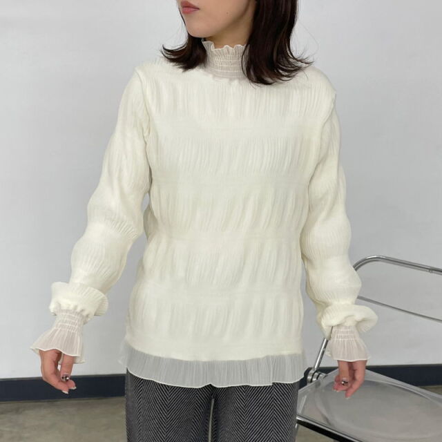 暖シフォンシャーリングブラウス