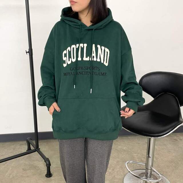 サガラ刺繍ロゴBIGパーカー