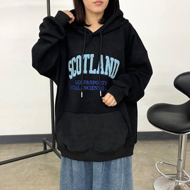 サガラ刺繍ロゴBIGパーカー