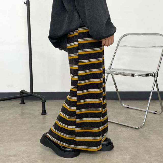 マルチボーダーニットIラインスカート