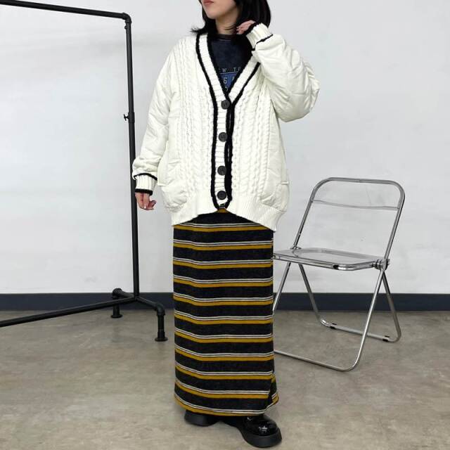 マルチボーダーニットIラインスカート