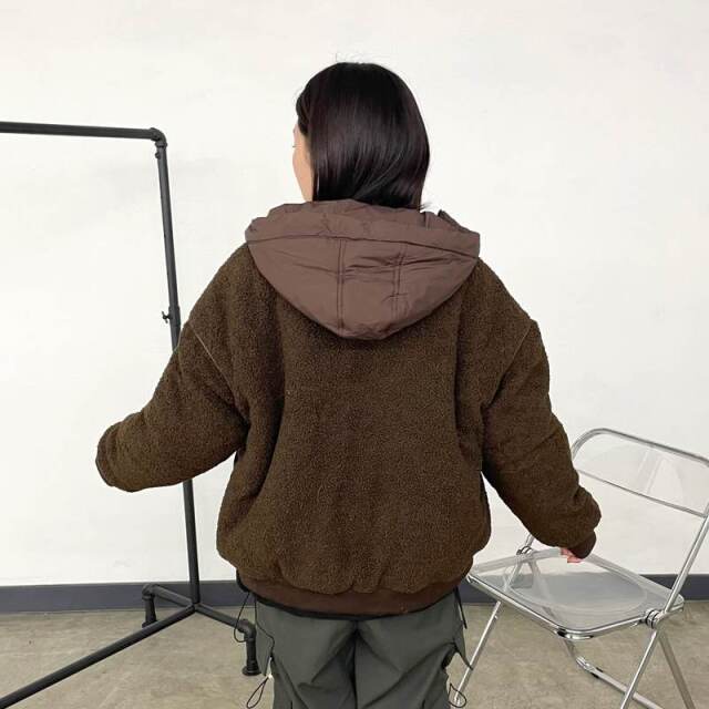 キルト切替ボアフードブルゾン