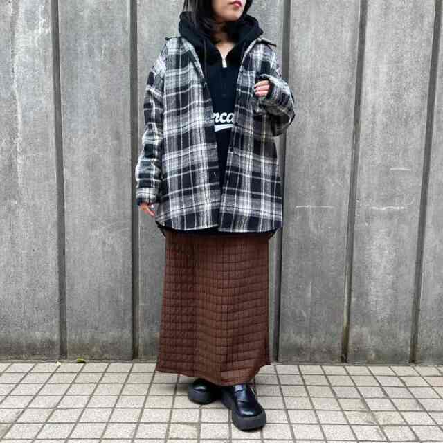 ハーフZIPロゴパーカー